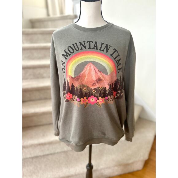 Natural Life "On Mountain Time" Rainbow Graphic Grey Crewneck Sweatshirt - Picture 1 of 7
